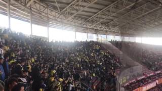 TT Arena inliyor quotFenerbahçe Siker Ananıquot [upl. by Arded692]