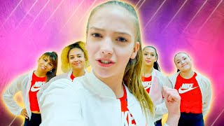 Jayden Bartels Brings Her Vlogs To Life at VidCons Night of Dance [upl. by Hamian]