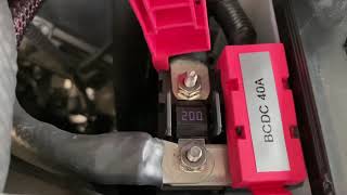 Basic dual battery upgrade for 200series Land Cruiser [upl. by Aikin132]