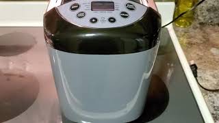 West Bend 3lb bread machine [upl. by Abebi]