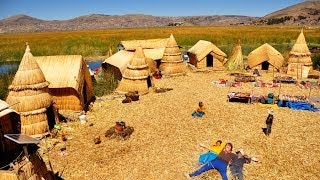 Isla de los Uros en el Lago Titicaca  Titicaca lake and Uros Island [upl. by Lerual]