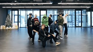 NCT U 엔시티 U Universe Lets Play Ball Dance Practice [upl. by Crysta229]