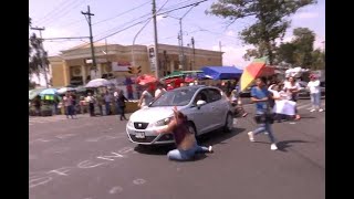 Conductor atropella a manifestantes que protestaban por falta de agua en Ermita Iztapalapa [upl. by Anidal]