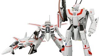 Bandai DX VF1 Fighter GERWALK Battroid Transformation [upl. by Keeton]