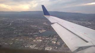 Landing at San Francisco International Airport [upl. by Ahsimet]