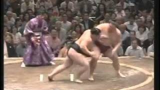 Asashoryu vs Kisenosato aki 2008 [upl. by Hime]