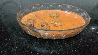 Kola Urundai Mutton Kulambu Recipe [upl. by Anneirda]