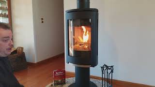 Jotul F370 Woodstove  Startup [upl. by Enirehtakyram845]