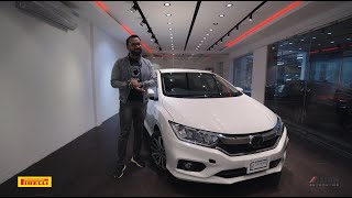 2018 Honda Grace Review [upl. by Oht750]