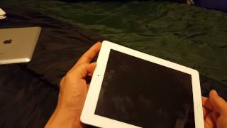 All IPADS How to Fix Screen that wont come on Black Display  1 Minute Fix [upl. by Sethrida]