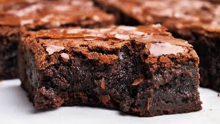 Torte me Cokollate  The Best Fudgy Brownie Recipe [upl. by Lletram]