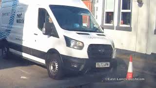 Openreach driver using phone YL73UPW 22102024 [upl. by Leatrice714]