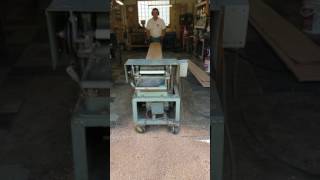 Foley Belsaw wood planer through red oak [upl. by Johann]