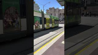 Melbournes Free Tram Zone travelling around Melbourne CBD 멜번 [upl. by Inaoj]