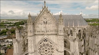 Beauvais la cathédrale inachevée [upl. by Robinett633]