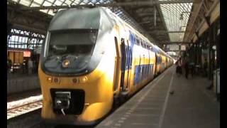 VIRM 9450  VIRM 9575 in AmsterdamCentraal [upl. by Mylor]