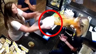 Angry Customer Throws Soup in Restaurant Manager’s Face [upl. by Andel]