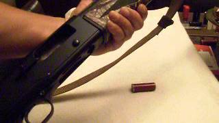 Loadingunloading Beretta semiauto shotguns [upl. by Niwle]