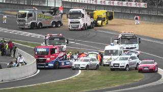 24 heures du Mans camions 2011 crash et best of [upl. by Anon331]