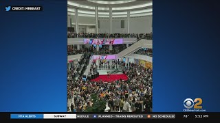 YouTube star Mr Beast packs thousands into American Dream Mall [upl. by Joachim962]