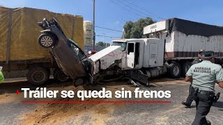 ¡Impactante Tráiler sin frenos causa caos en la MéxicoPuebla Varios heridos en el accidente [upl. by Kitrak]