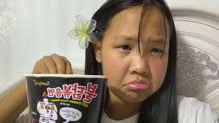 Spicy noodle challenge Үхлээ шүүүүү🥲😆 [upl. by Warga]