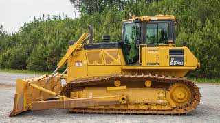 Komatsu D6518 and D8518 walkaround [upl. by Ozkum]