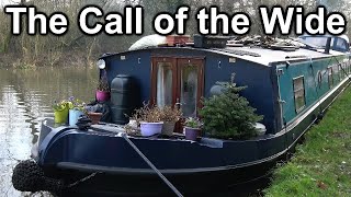 208 Widebeam quotnarrowboatsquot on the British canals the pros and cons [upl. by Annaitat]