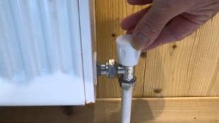 How to turn different radiator valves off [upl. by Brenner]