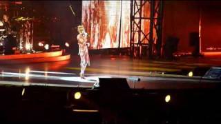 Mylene Farmer  Tour 2009  Dentre les morts  Paradis inanime Live HD [upl. by Jacquelyn38]