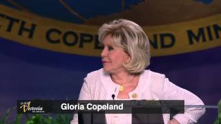 Toma por Fe la Vida Abundante  Gloria Copeland [upl. by Grounds]