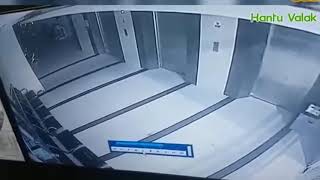 10 penampakan hantu terekam CCTV rumah sakit [upl. by Attolrac]