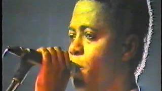 Concert de Zaiko langa langa lors de la tournée européene en 1987 avec Gina Efonge [upl. by Amling]