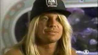 axl rose and vince neil s verbal fight [upl. by Atla]