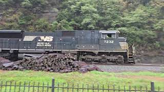 Helpers Head to Altoona at Horseshoe Curve 8724 [upl. by Klemens]