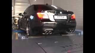 звук выхлопа BMW M5 e60 V10 [upl. by Nedyrb]