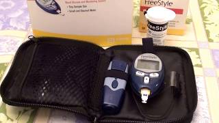 FreeStyle Lite Blood Glucose Monitoring SystemREVIEW [upl. by Kitti]