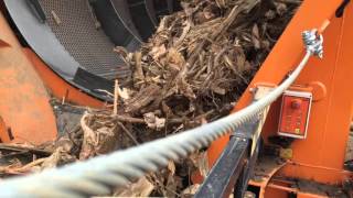 Doppstadt SM720 Trommel Screen  Screening Shredded Wood Waste [upl. by Tnafni]