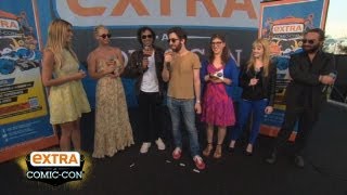 Extra at ComicCon The Big Bang [upl. by Kalb]