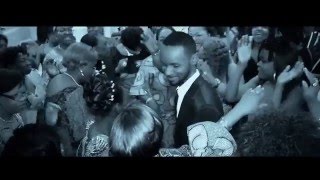 FERRE GOLA chante FLORA amp ETTY clip officiel [upl. by Clevie]