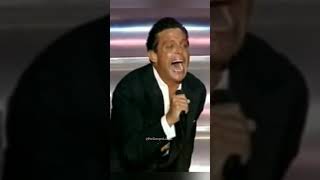 Nosotros Luis Miguel en vivo [upl. by Auqcinahs]