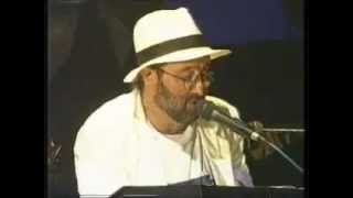 Lucio Dalla  Lanno che verrà live [upl. by Accebber335]