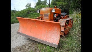 Driving a restored 1945 Cletrac HG42 Crawler [upl. by Arun135]