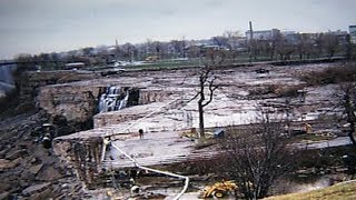 This Is What Scientists Found at the Bottom of the Niagara Falls That Left Them so Disturbed [upl. by Niabi850]