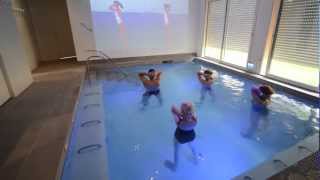 Rééducation et gymnastique préventive en piscine KINECONCEPT [upl. by Arak]