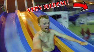 WE ESCAPED Police chased us out of Waterpark Overnight Challenge [upl. by Berthold105]