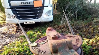 Winching fuel tanker out ditch with 6x6 foden recovery [upl. by Eldwon]