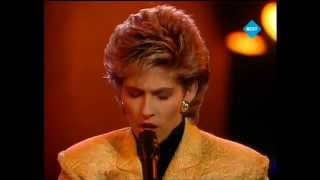 Viver senza tei  Switzerland 1989  Eurovision songs with live orchestra [upl. by Nannarb590]