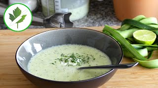 Die gesunde Erfrischung  Geeiste Gurkensuppe  Perfekt im Sommer [upl. by Suirad]