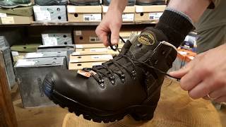 Wandelschoenen strikken uitleg door Bobs Adventure Store Weert [upl. by Obocaj]